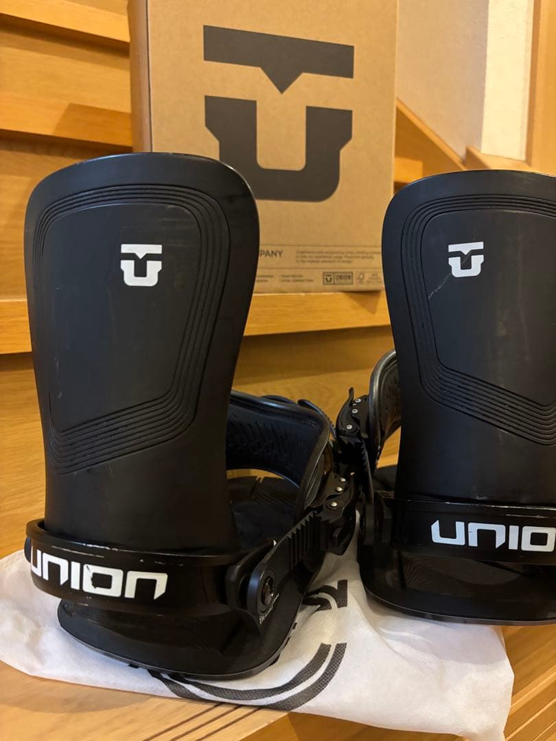 UNION スノーボード ビンディング ブラック　ULTRA Mサイズ