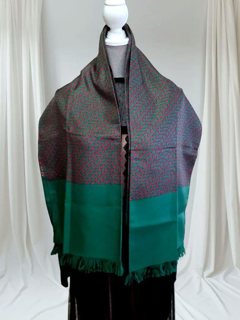 未使用 HERMES エルメス　ストール　大判 90X147cm