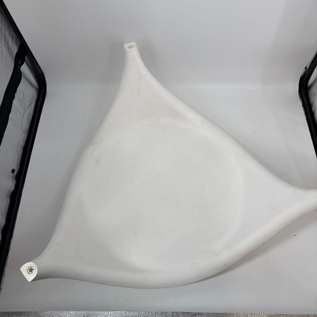 BONALDO ガラステーブル　直径100cm 厚み0.8cm