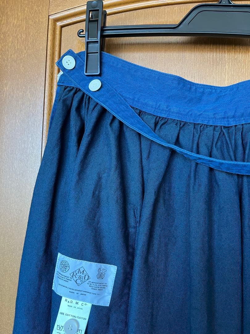 R & D.M.Co- ライトオンデニムサロンエプロン