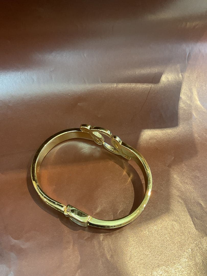 ロエベ LOEWE アナグラム ロゴ ブレスレット 刻印 ゴールド ブラック