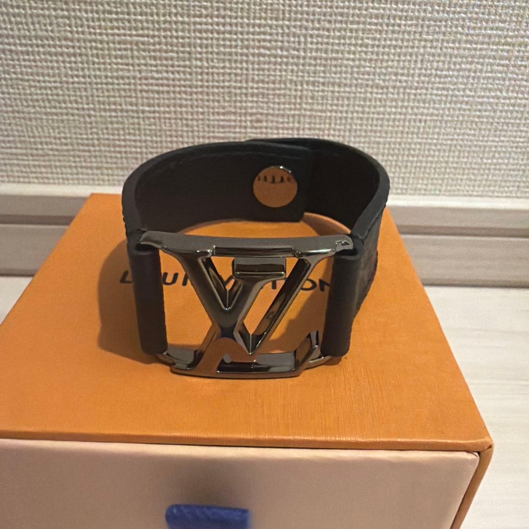 正規品 ルイヴィトン レザーブレスレット ブラック