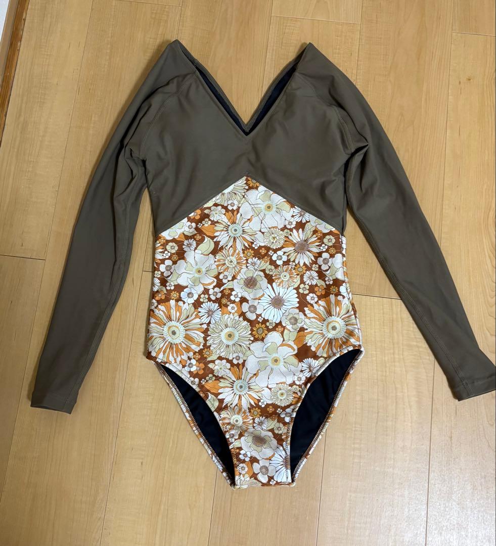 MAKAHOU長袖ワンピース水着 サイズM