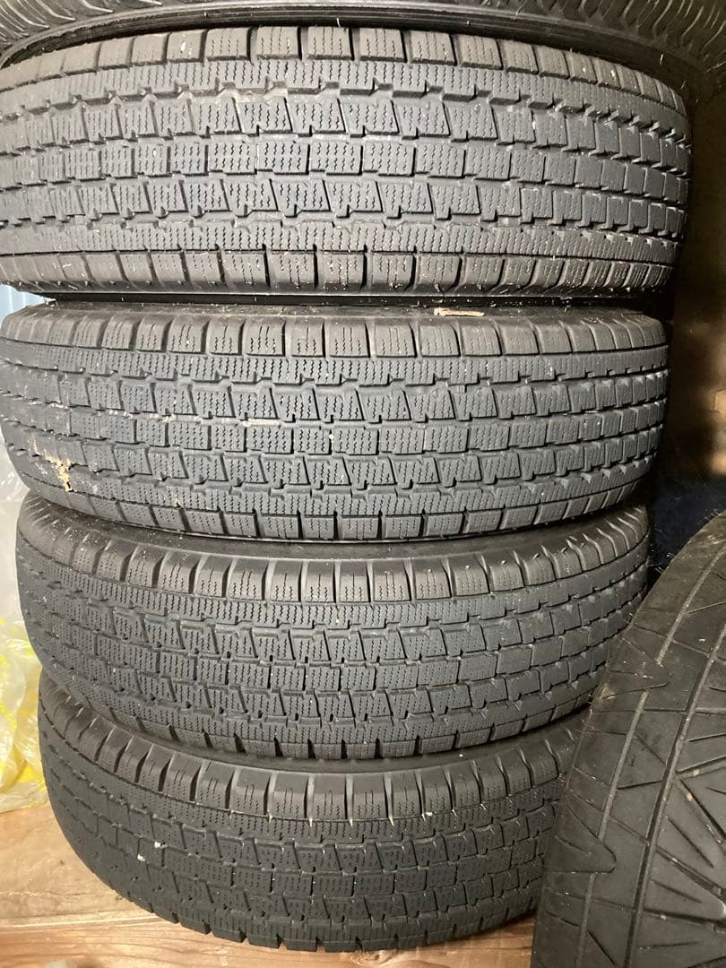 あんなさん専用②格安出品2019年バリ山ブリヂストンブリザックVRX 軽自動車