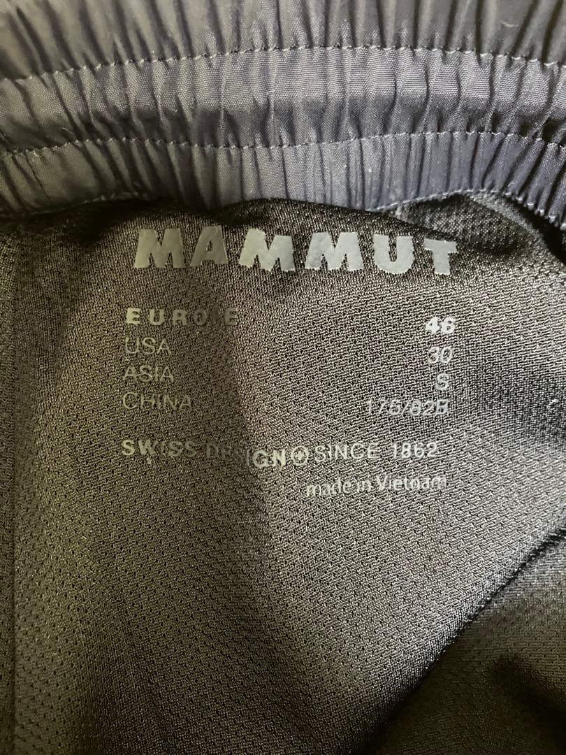 【MAMMUT】マムート セットアップ ナイロンパーカー＆ジョガーパンツ
