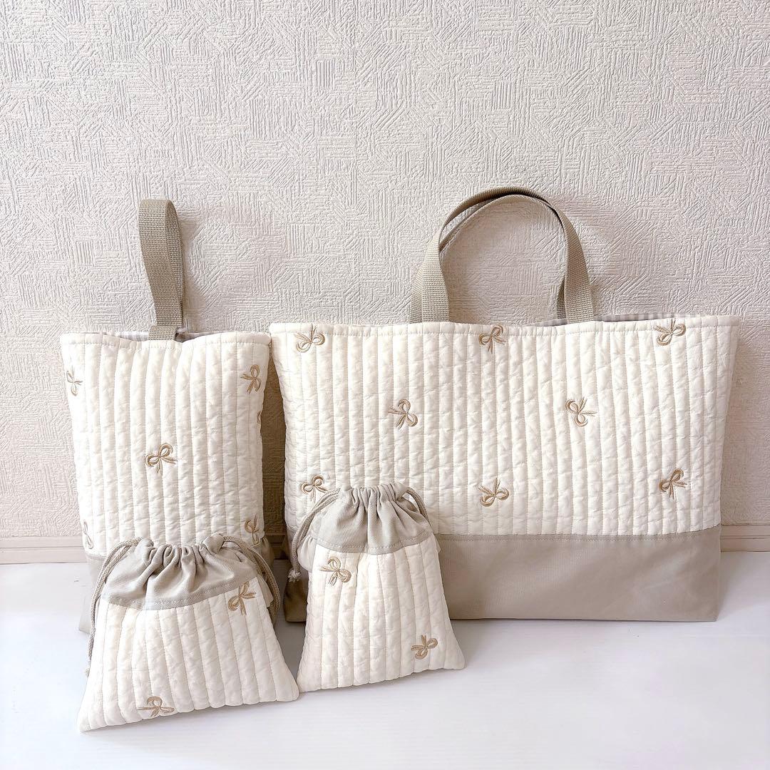 レッスンバッグ 上履き入れ　コップ袋✖️2 ヌビ　リボン刺繍