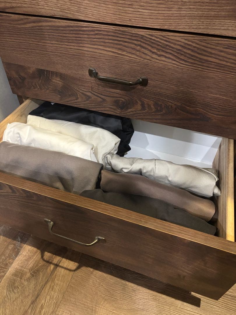 LOWYA タンス　チェスト　ロータイプ　アンティークブラウン