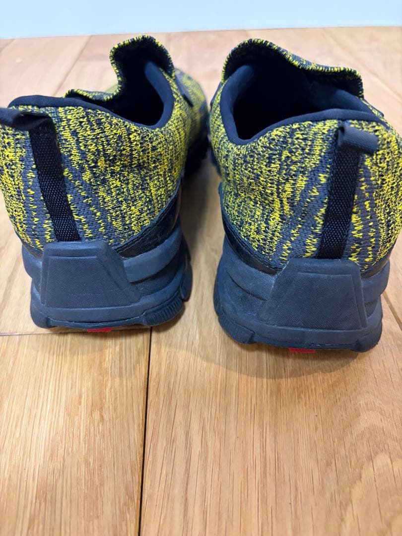 （SY様用）PRADA イエロー ブラック スニーカー 7.5