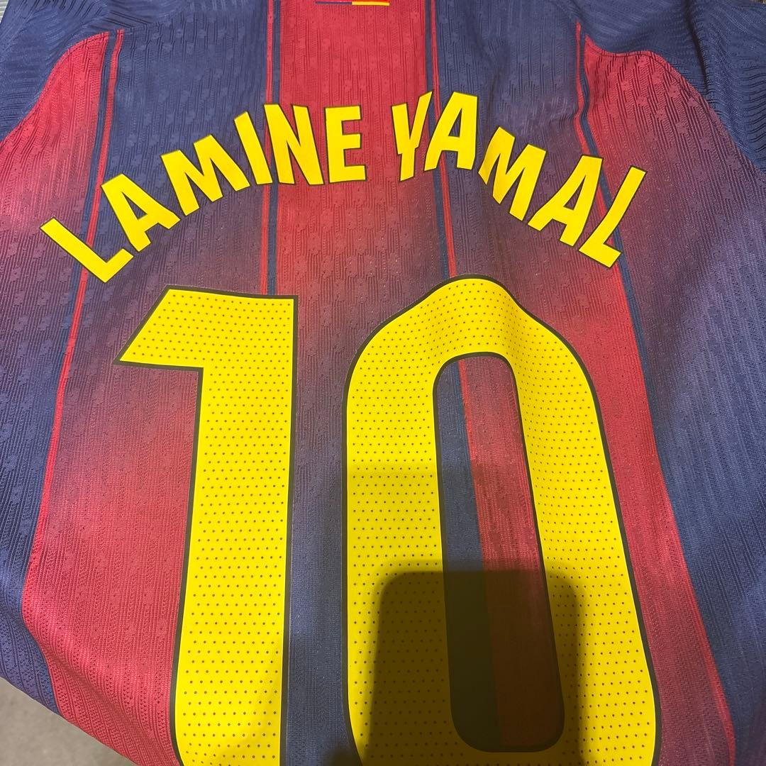 【国内正規品】LAMINE YAMAL Lサイズ 10番　オーセンティック