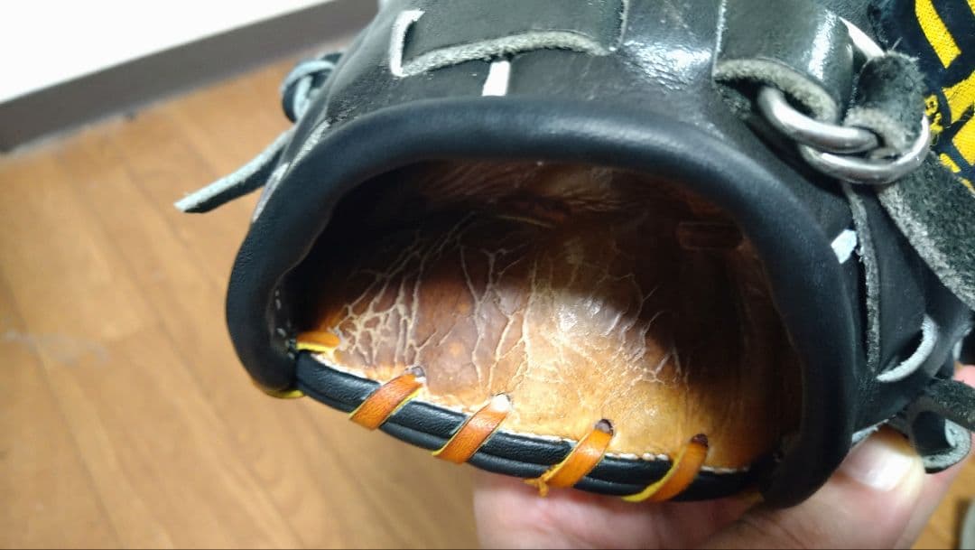 SSK 阪神タイガースコラボグローブ 日本製　軟式　岡田彰布モデル