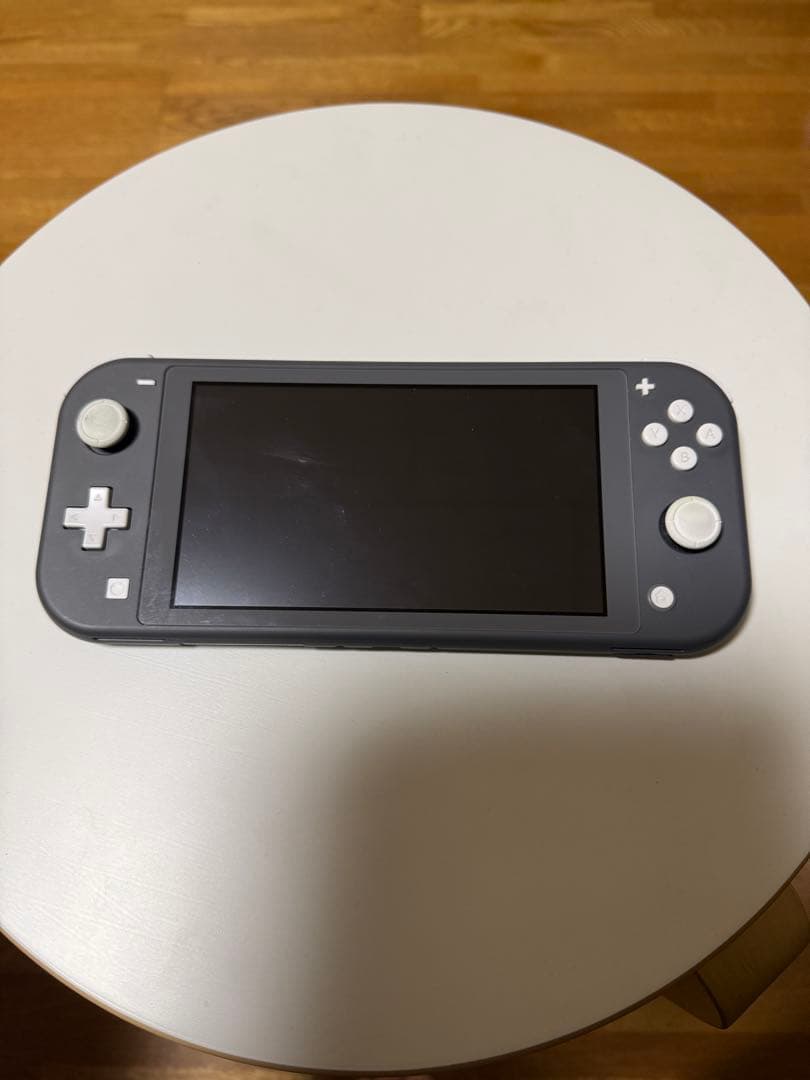 な*ち様 ニンテンドーSwitch ライト