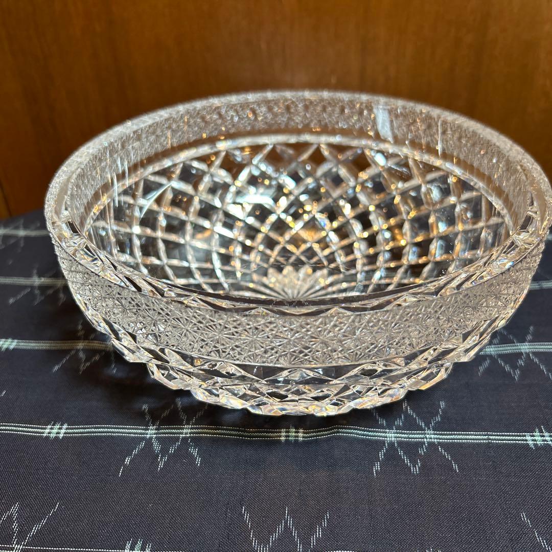 美品未使用HOYA 矢来菊繋ぎ切子 中型ボウル/サラダボウル　クリスタルガラス