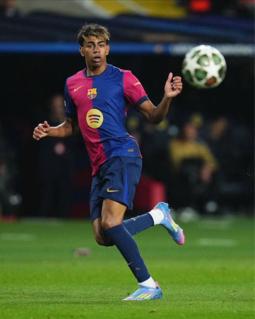 UEFAチャンピオンズリーグ　フィナーレ　ミュンヘンプロ24-25新品未使用箱付