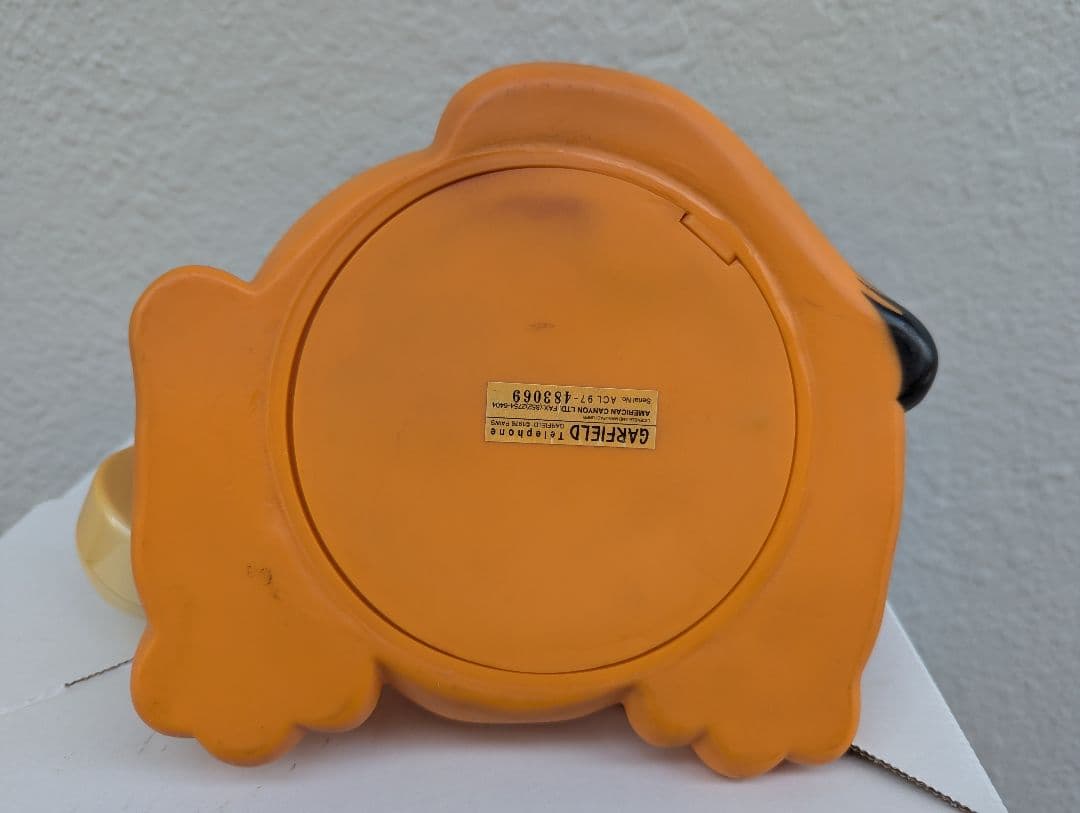 レア【ガーフィーの元はビンテージな電話機を置物として…(1992/中古)】