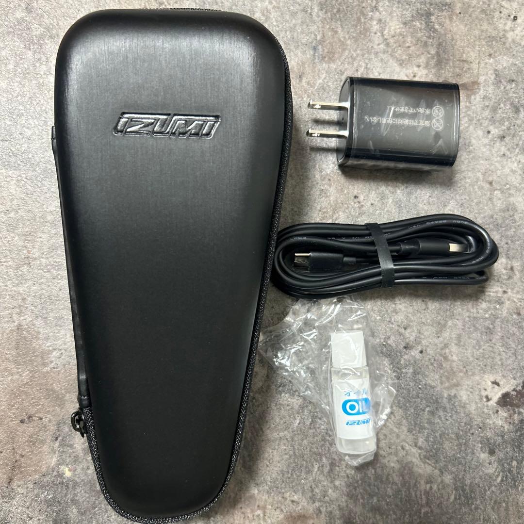 IZUMI everedge 電気シェーバー IZF-E683W-K ブラック