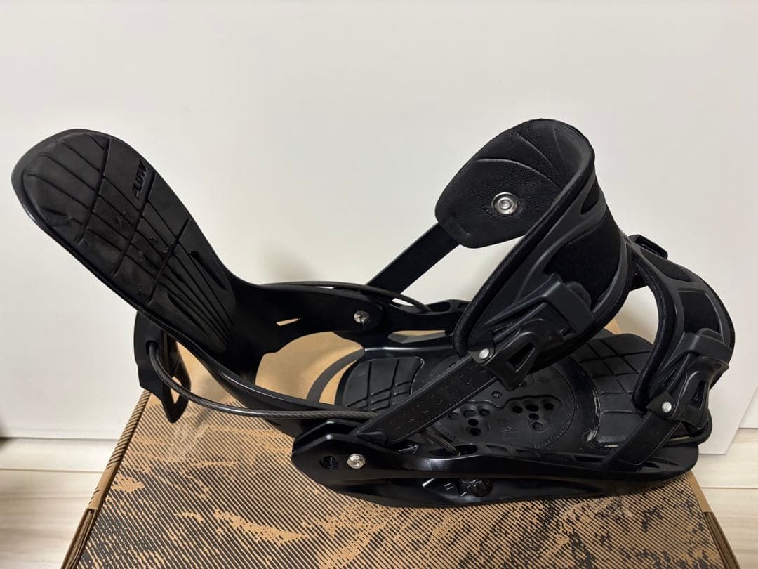 FLOW スノーボードビンディング ブラック　フロー