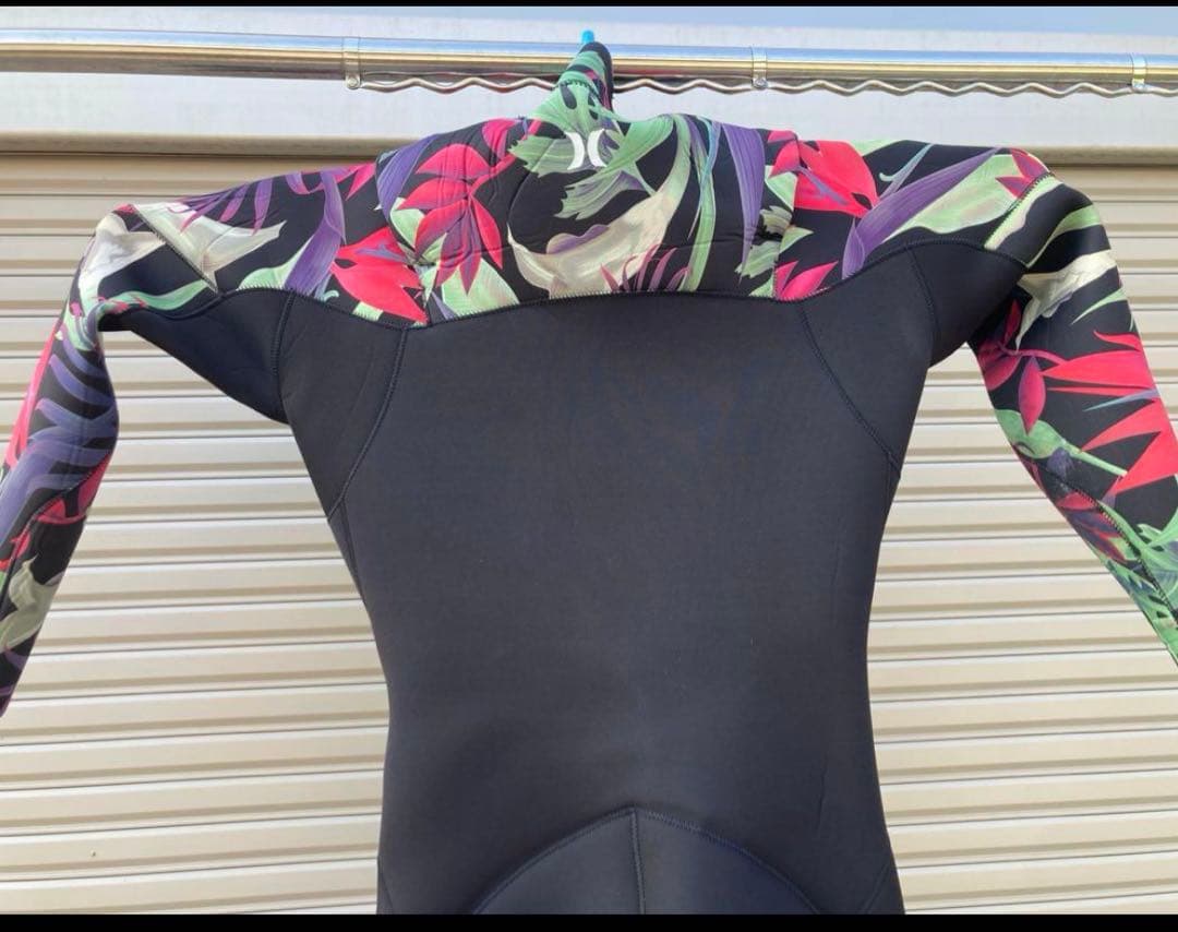 【極美品】hurley ジャーフル フルスーツ ウェットスーツ