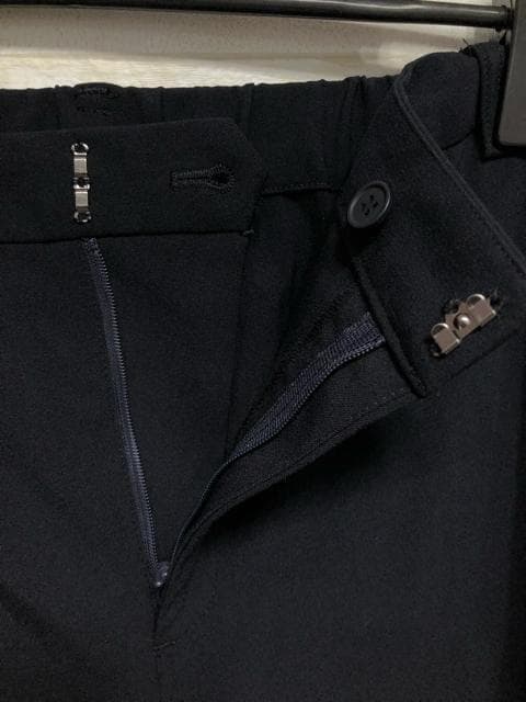新品☆8L♪紺系♪洗えるストレッチ素材のパンツスーツ♪お仕事フォーマル☆p637