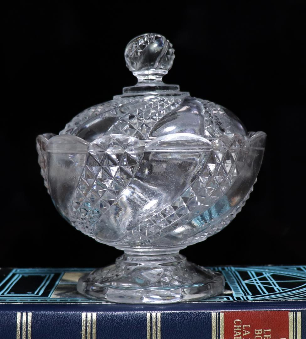 オールド・バカラ 稀少 蛇柄 大型 サーペンティン 蓋物 ボンボニエール