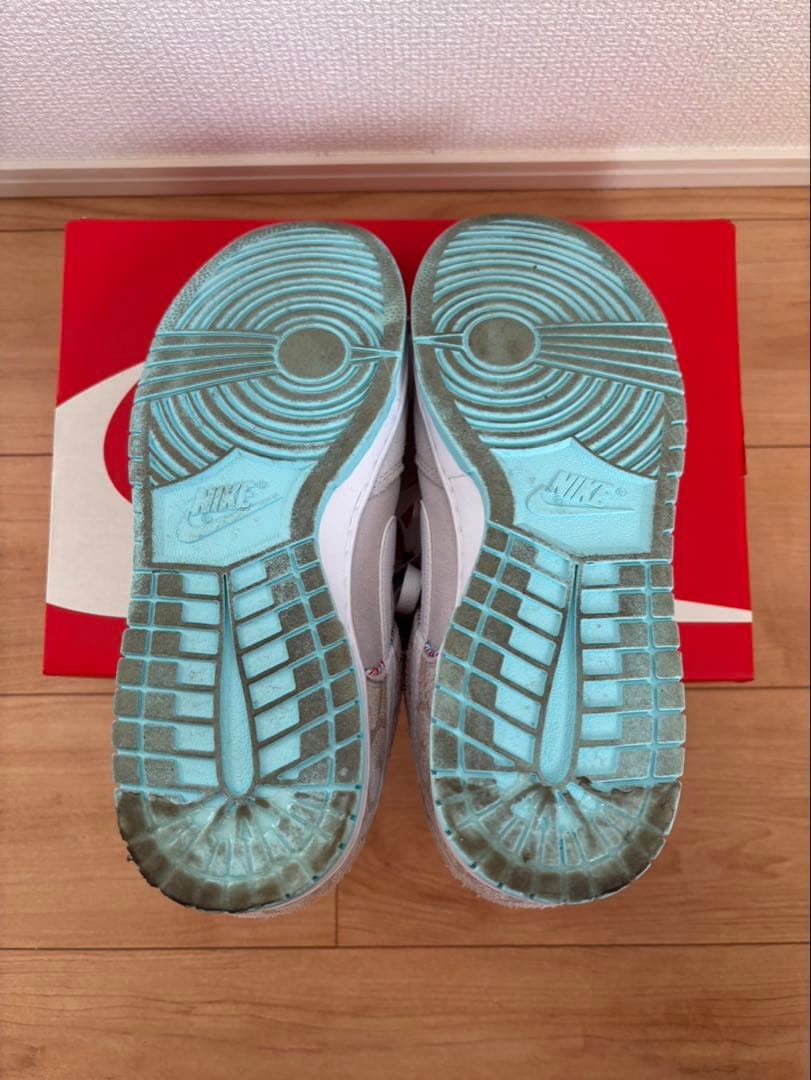靴 Nike Dunk Low \"Barber Shop Grey\"