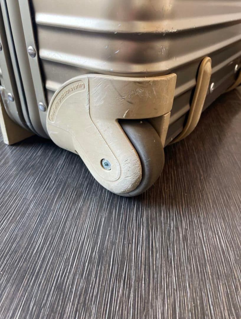 【Hiro Ushi】RIMOWAビジネストローリー　トパーズ　チタニウム