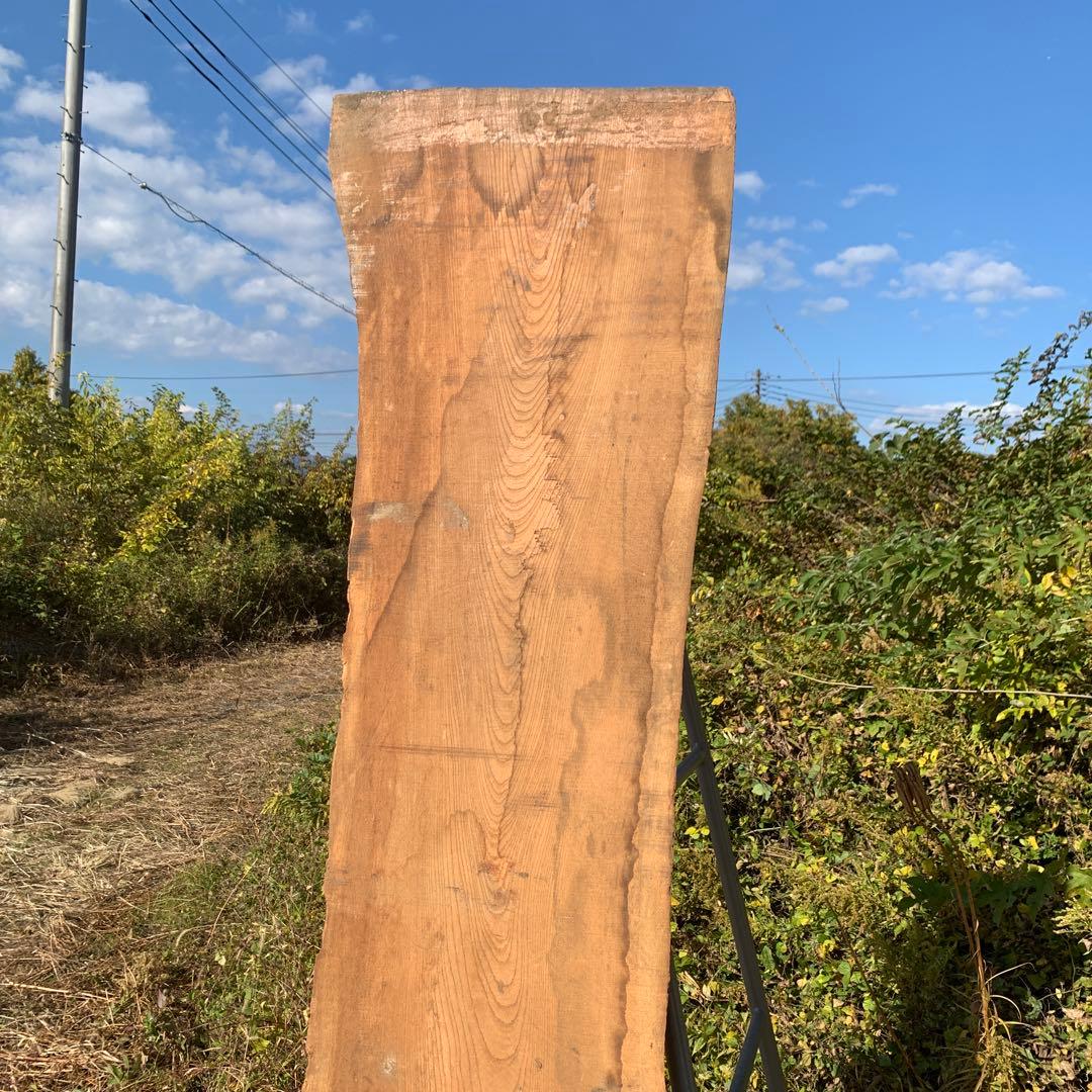 一枚板　4×33〜46×217cm