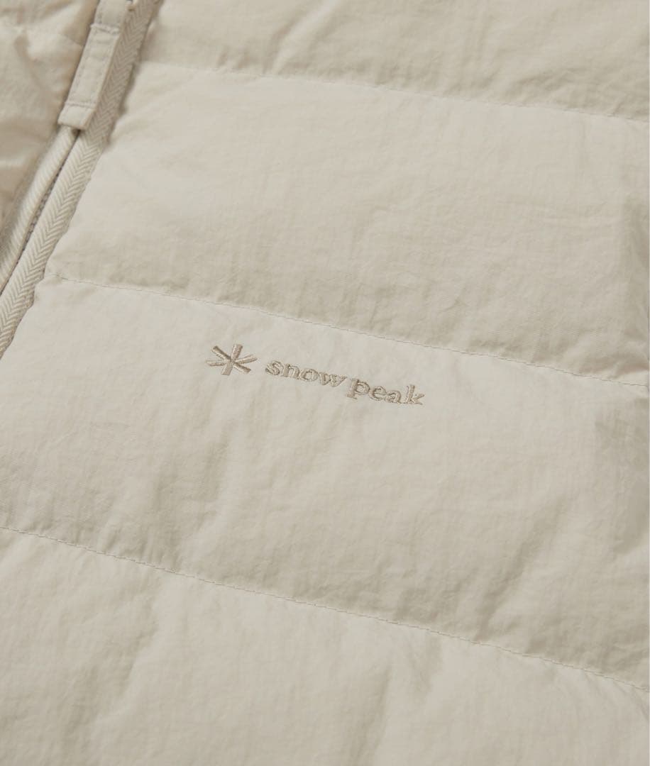 【Peak】ランドウィメンズ ライトウェイトダウンベスト 海外限定モデル