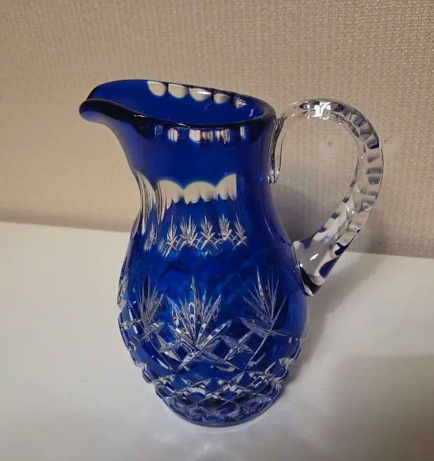 切子 ピッチャー ブルー 手付き