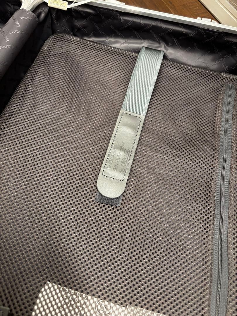 タグ付美品 Lufthansa RIMOWA リモワスーツケース トパーズ34ℓ