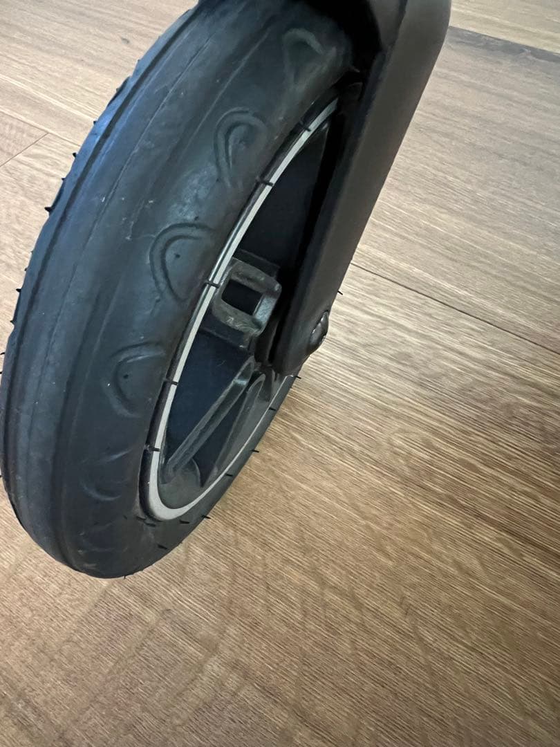 nuna ベビーカー triv