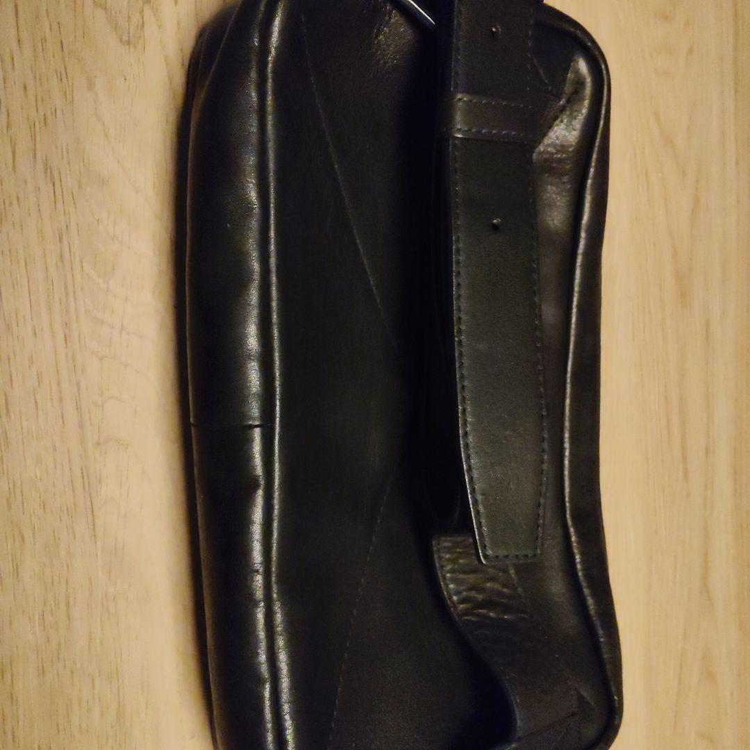 土屋鞄 ツチヤカバン ビークル トリジップ ボディーバッグ ダークインディゴ