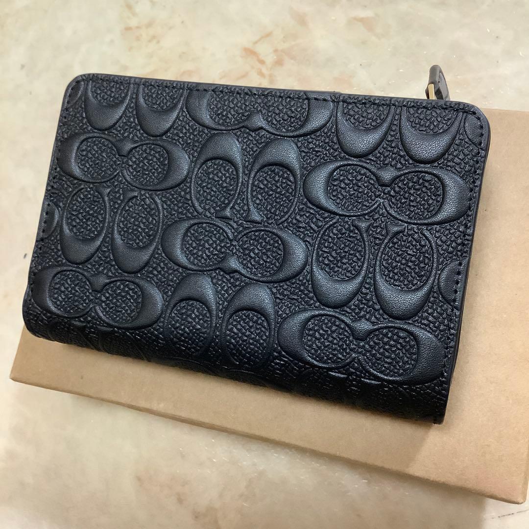 【未使用品】COACH 黒 レザー 二つ折り財布