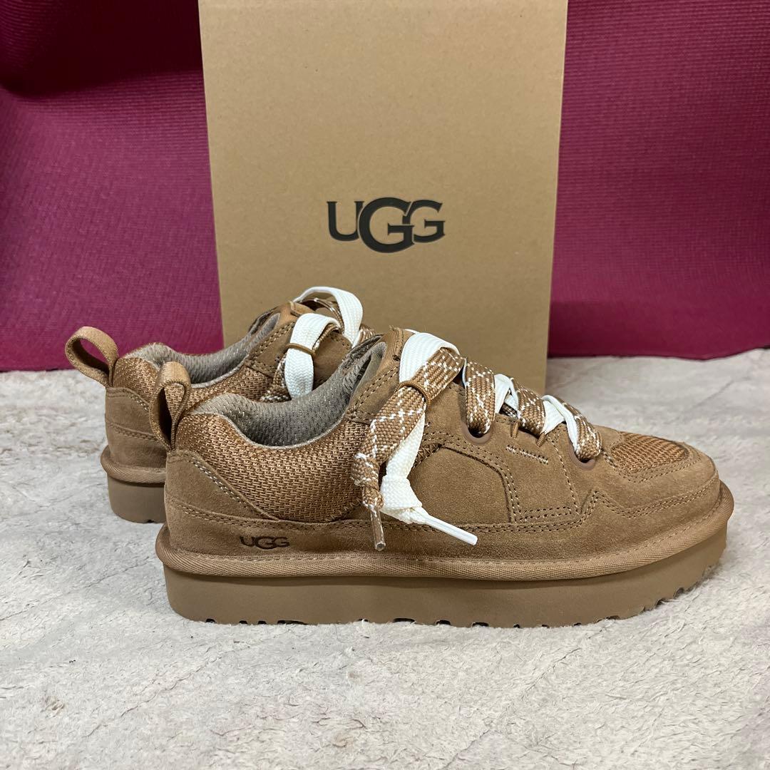 UGG スニーカー　24センチ新品、未使用　箱付き