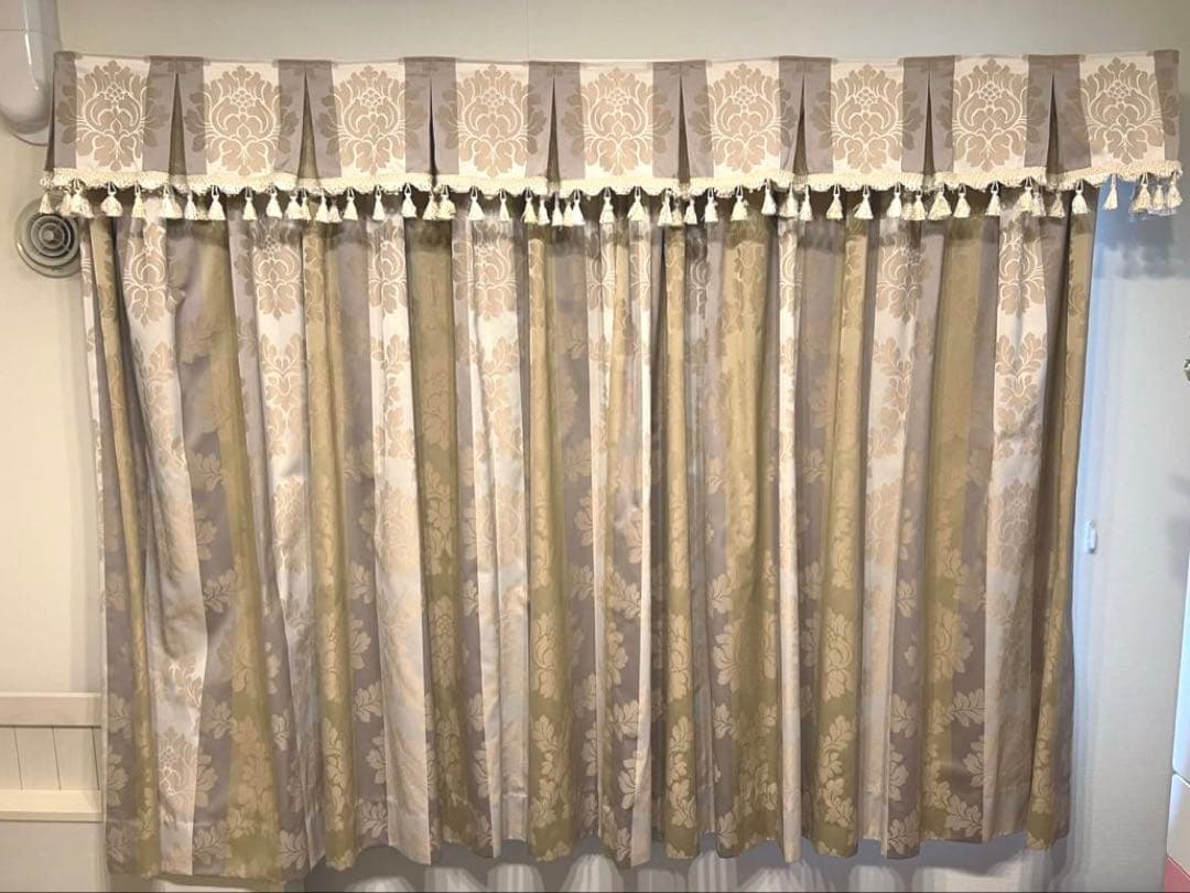 IDC大塚 オーダーメイド 遮光カーテン ダマスク柄 ジャガード98×140