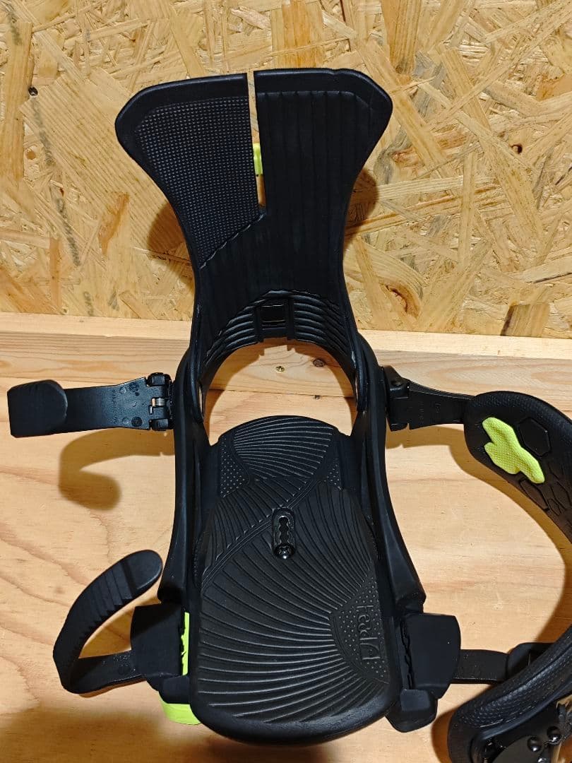 HEAD NX-SIX スノーボードビンディング　バインディング　ヘッド