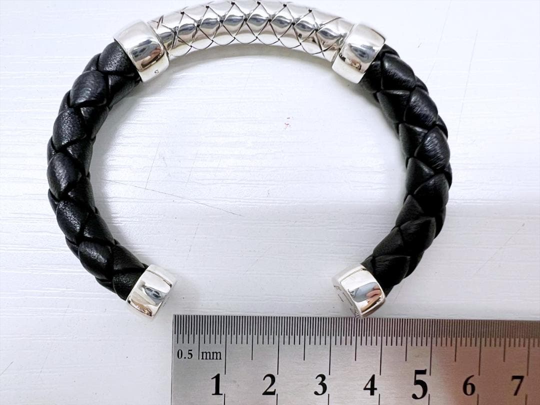 未使用保管　ボッテガヴェネタ　イントレチャート　SV925　レザー　バングル