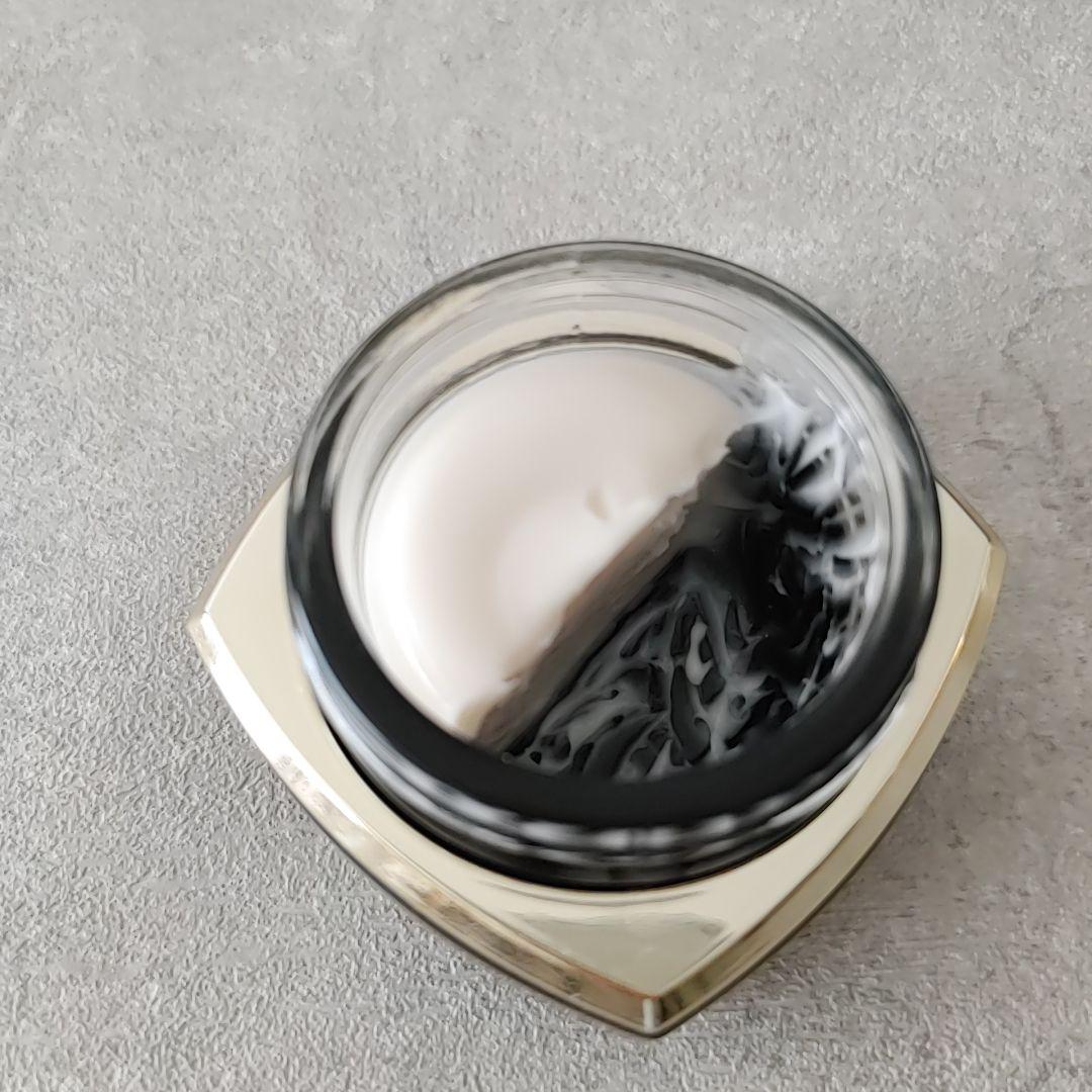 【専用】アンベアージュ エクシア エンピリアン アイ | アイクリーム