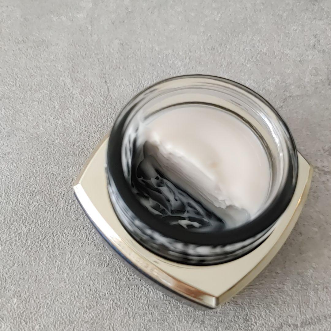 【専用】アンベアージュ エクシア エンピリアン アイ | アイクリーム