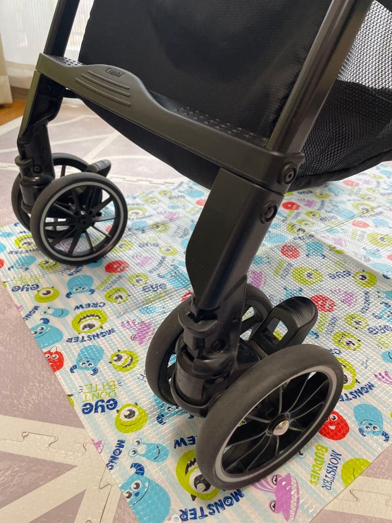 Combi ベビーカー　スゴカル4キャスcompact