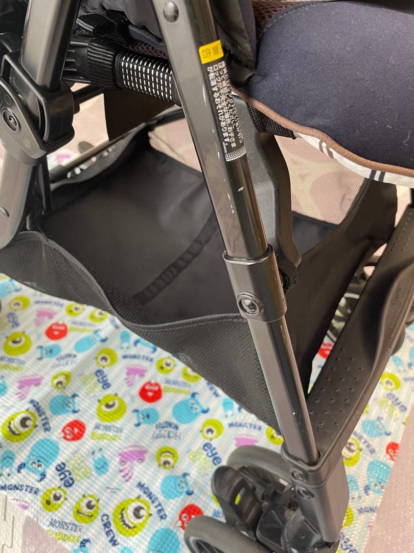 Combi ベビーカー　スゴカル4キャスcompact