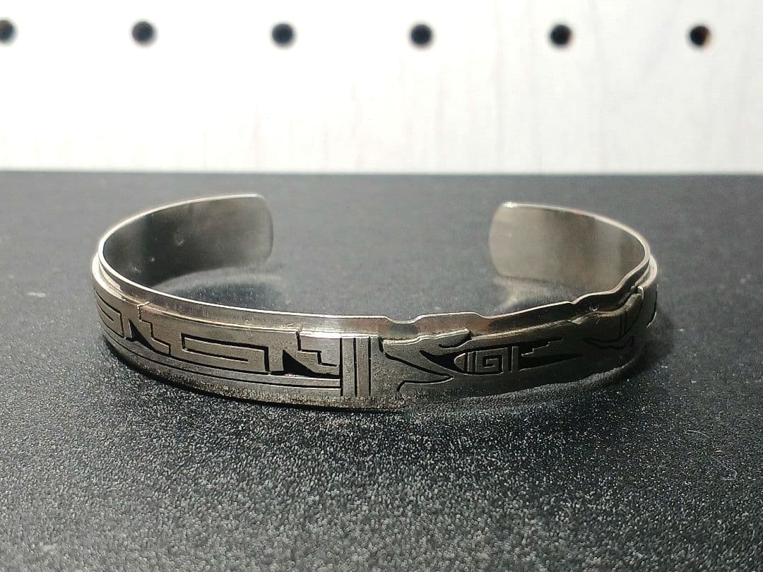 ホピ族 バングル ベラタワホングバ Berra Tawahongva