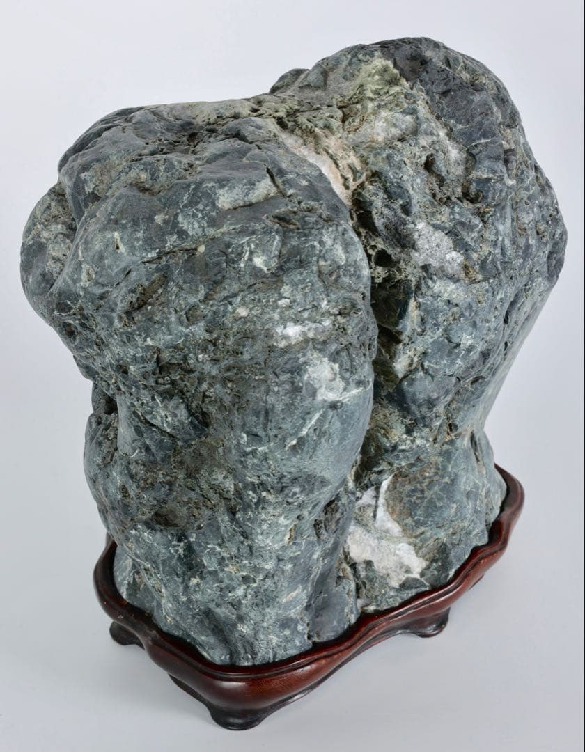 滝石 水石 添景 在銘台座付 12.5kg 盆石 鑑賞石 天然石 遠山石 飾石