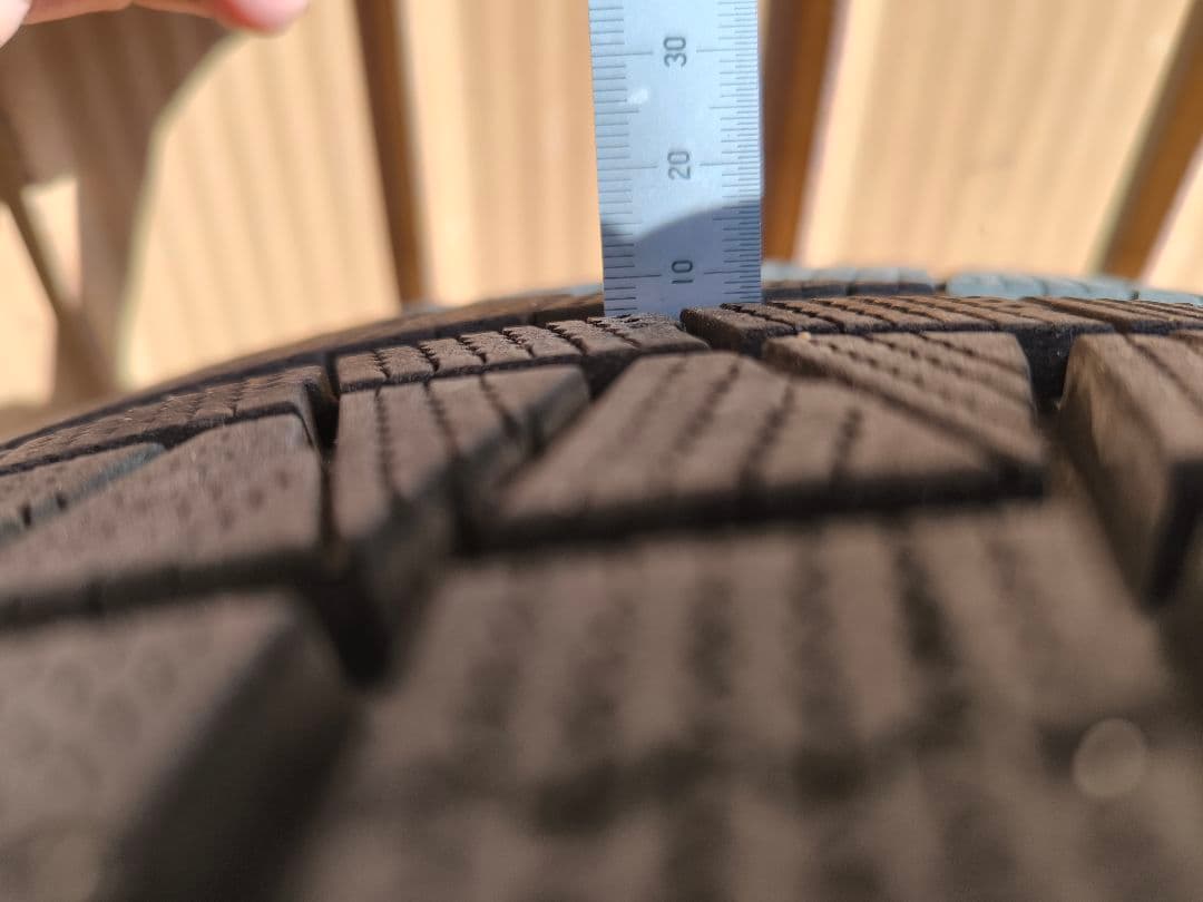 ミニバン 195/65 R15 スタッドレス 23年製