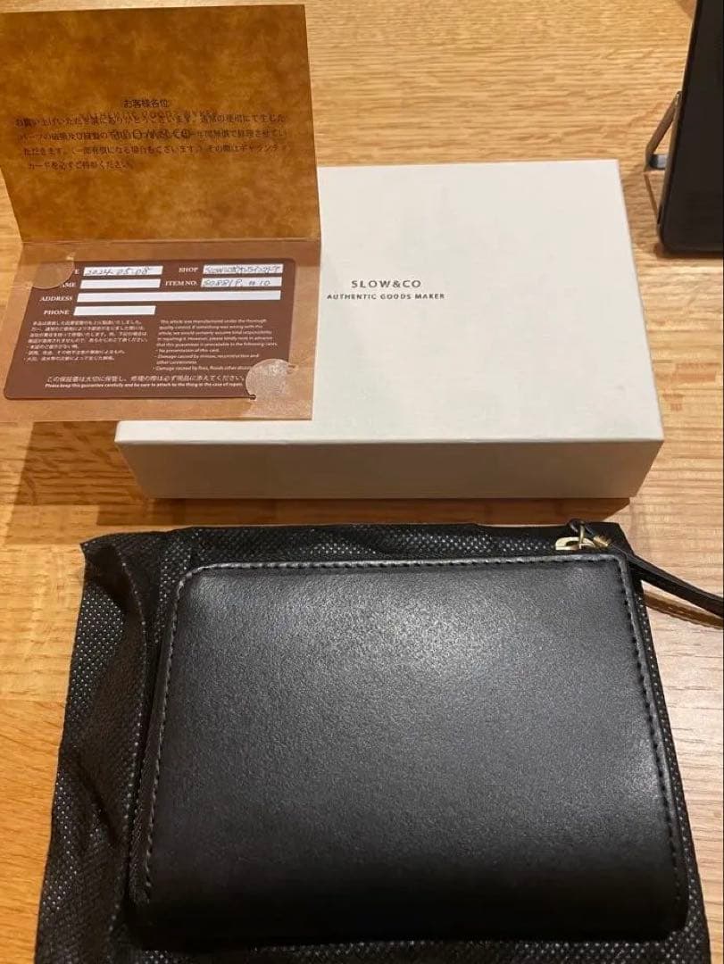 M*5様 Herbie Lzip Middle Wallet 二つ折り財布