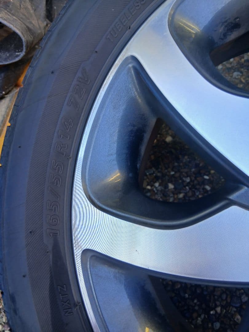 日産純正 ブリヂストン　サマータイヤ　ホイール付き　 165/55R14