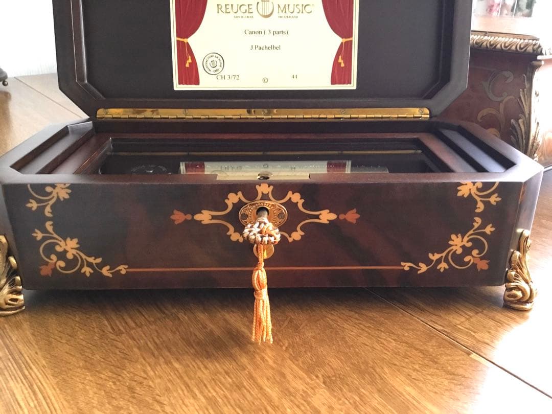 お値下げ！美品✨オルゴール療法【エルム】 リュージュ　カノン 72弁　象嵌