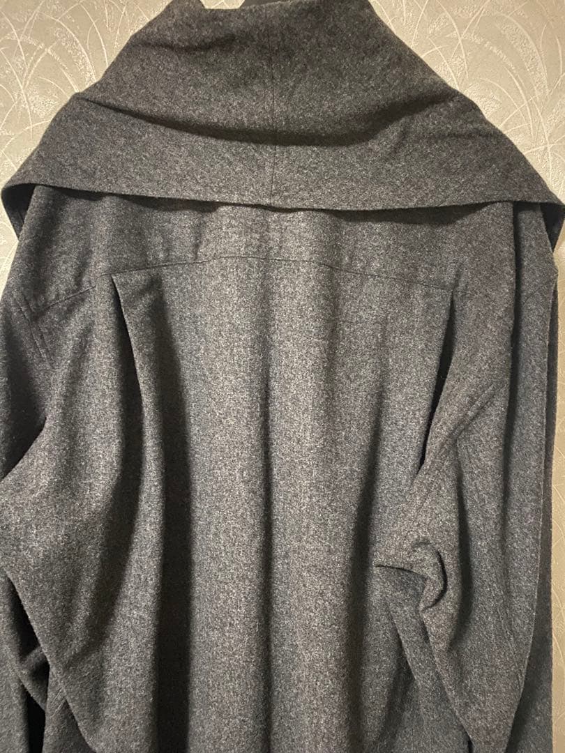 ヘドメイナー　2021aw スカーフシャツ