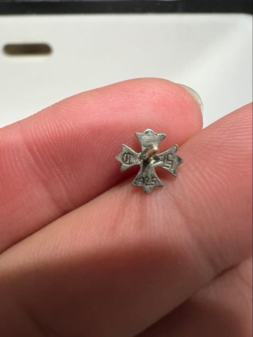 正規品CHROMEHEARTS CHプラススタッドピアス