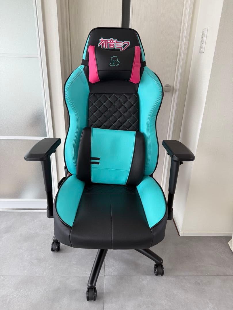 初音ミク ゲーミングチェア ツクモ