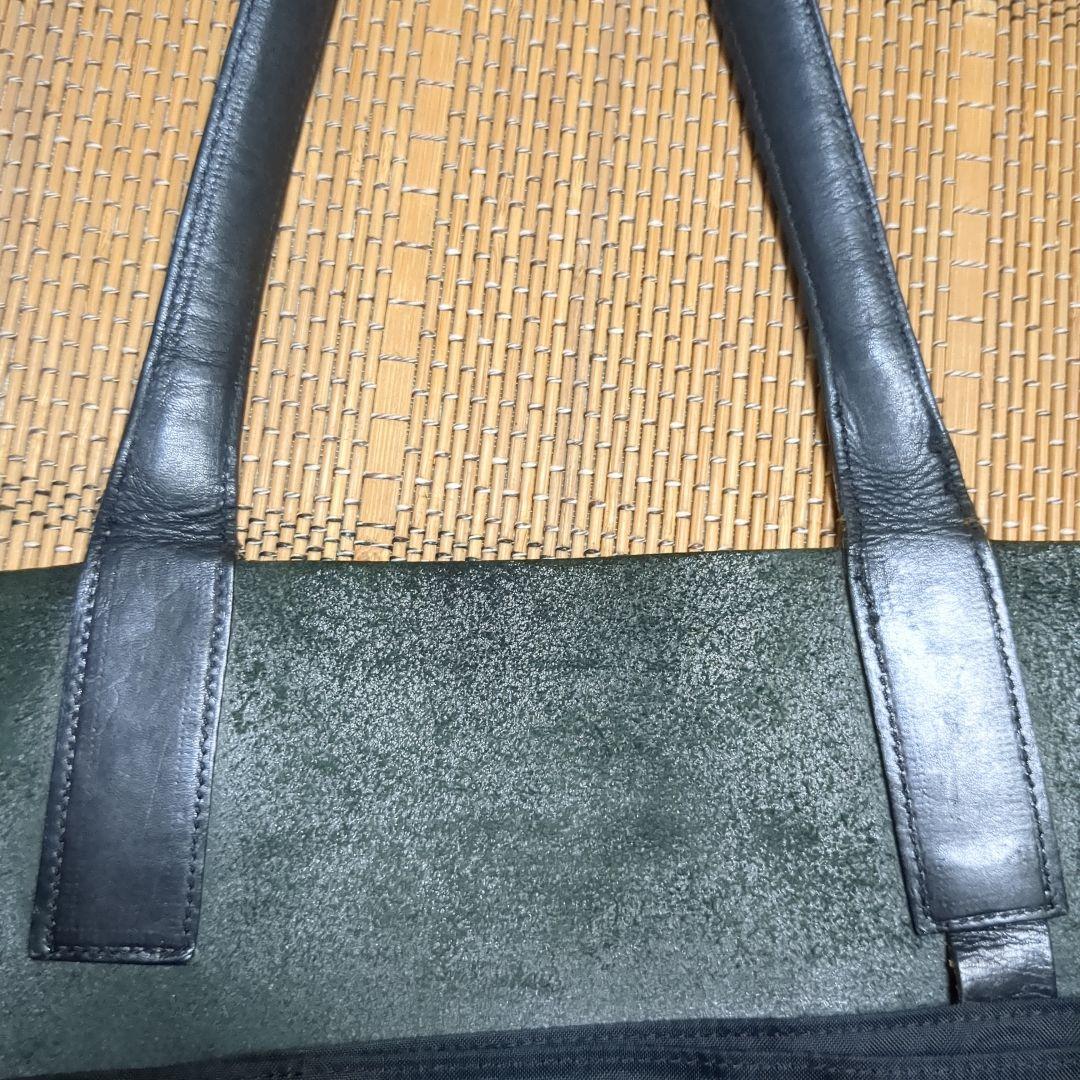 ISSEY MIYAKE ブラックレザートートバッグ